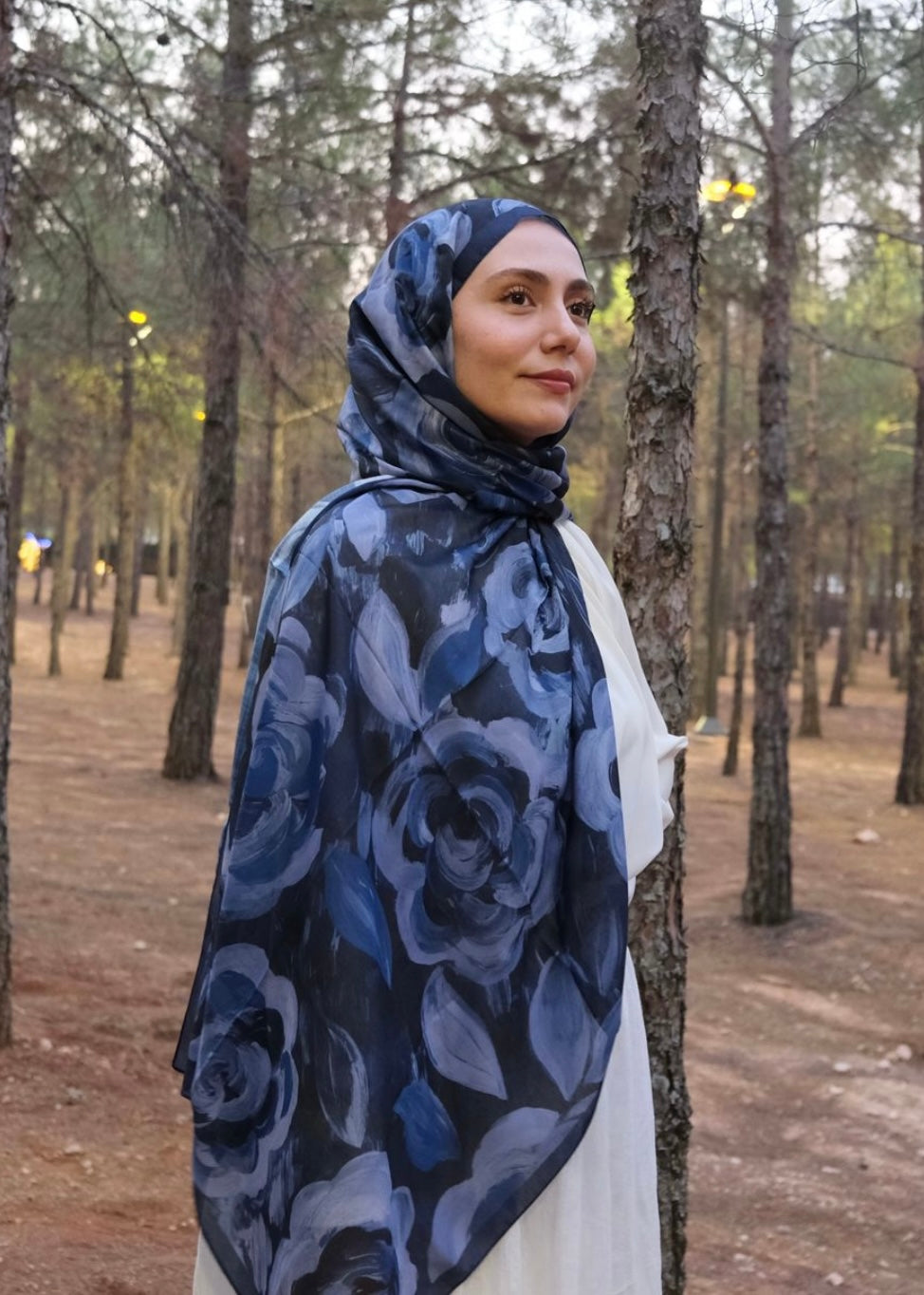 Rosara Hijab-Dark Blue view 1