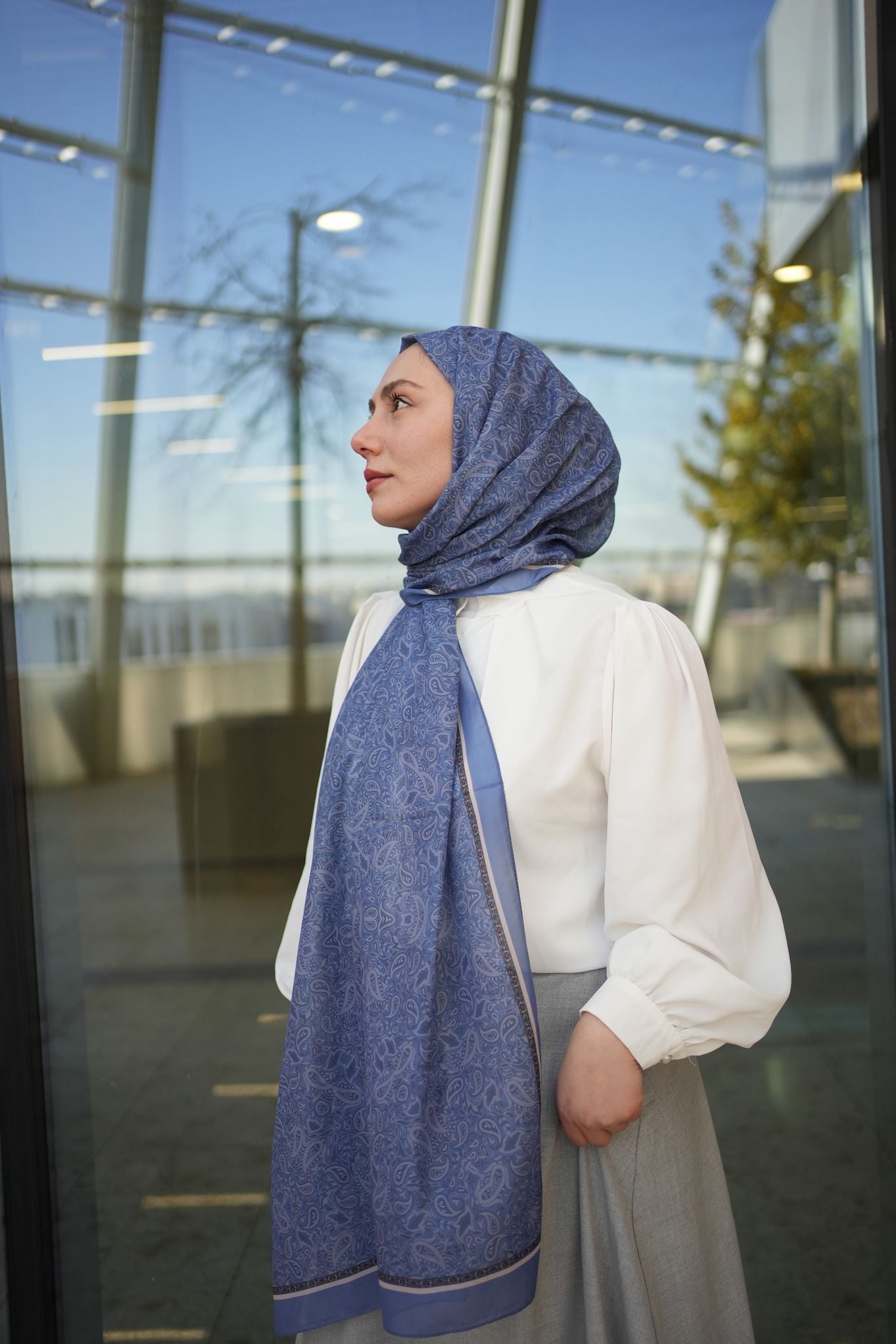 Scheherazade Hijab-Indigo view 2